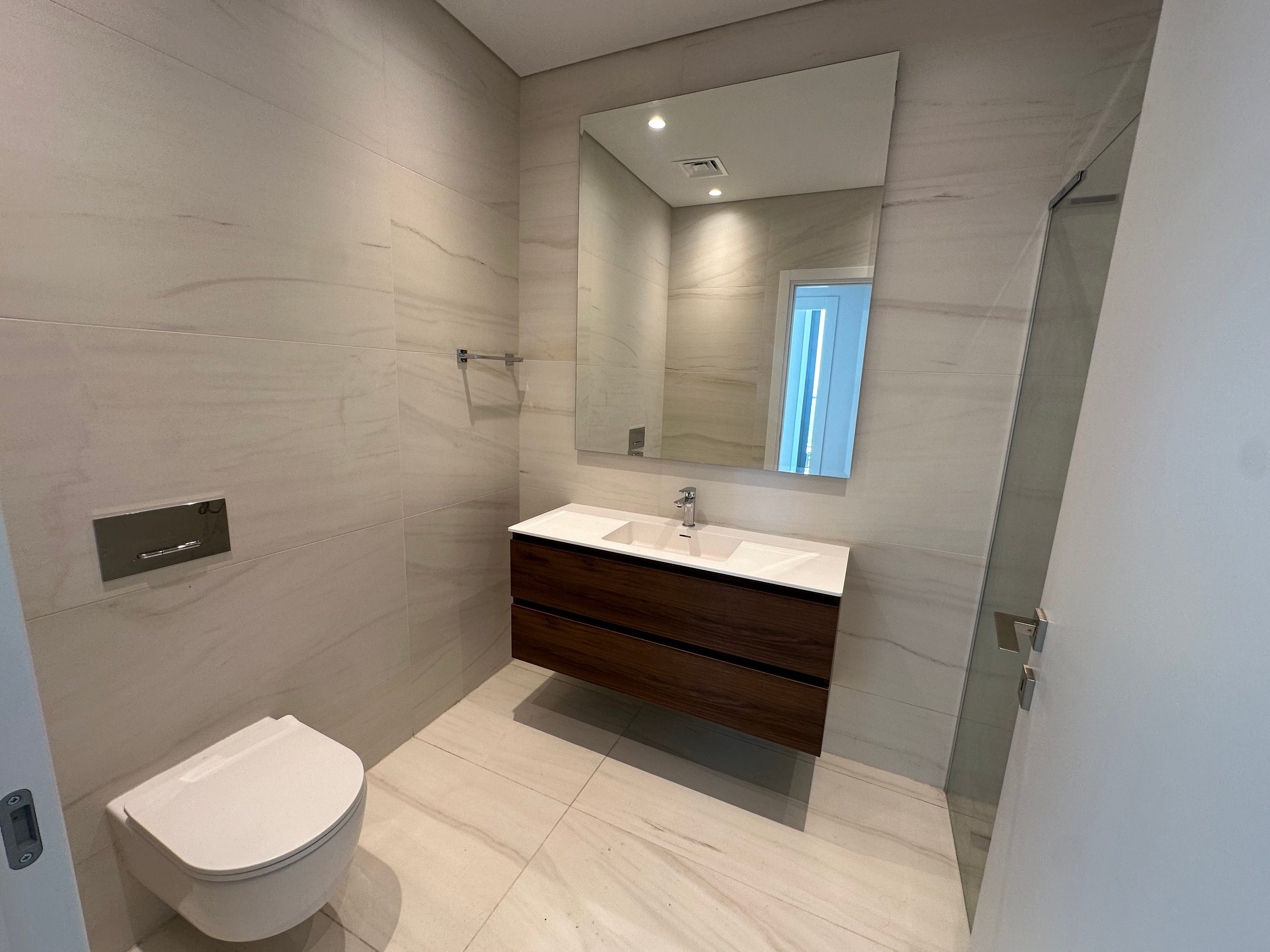 2 BR Apartment in Neapolis, Limassol photo 9