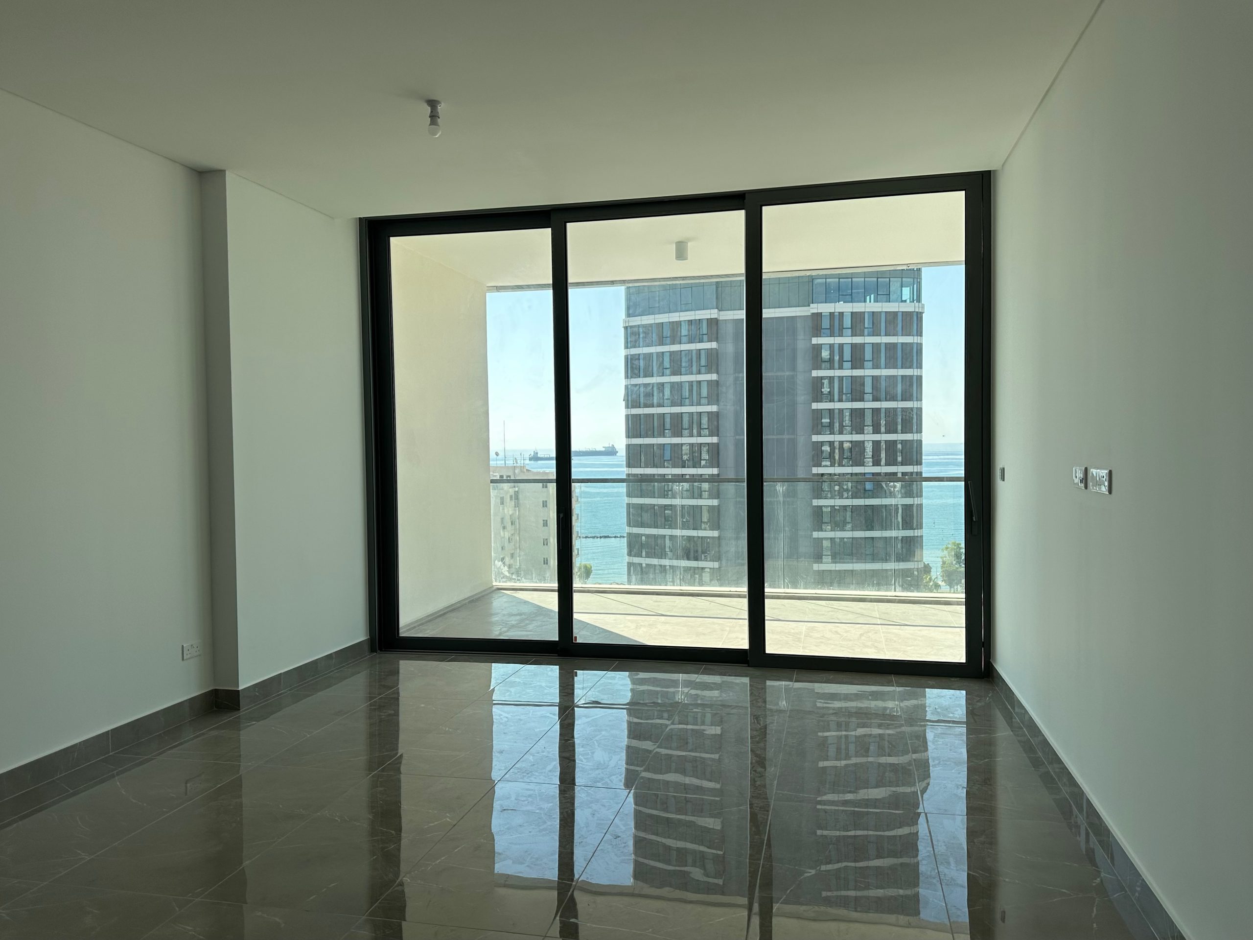 2 BR Apartment in Neapolis, Limassol photo 3