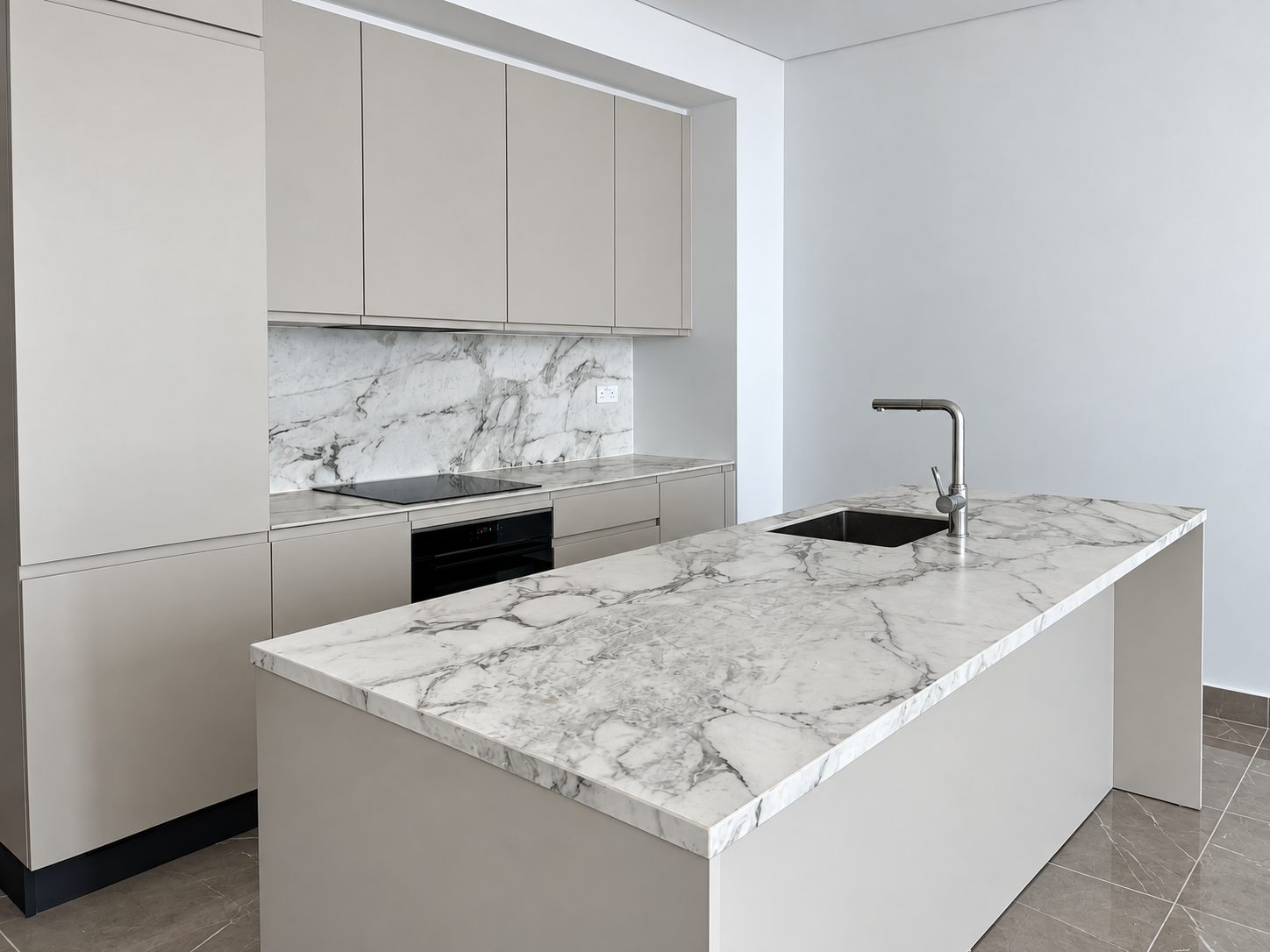 2 BR Apartment in Neapolis, Limassol