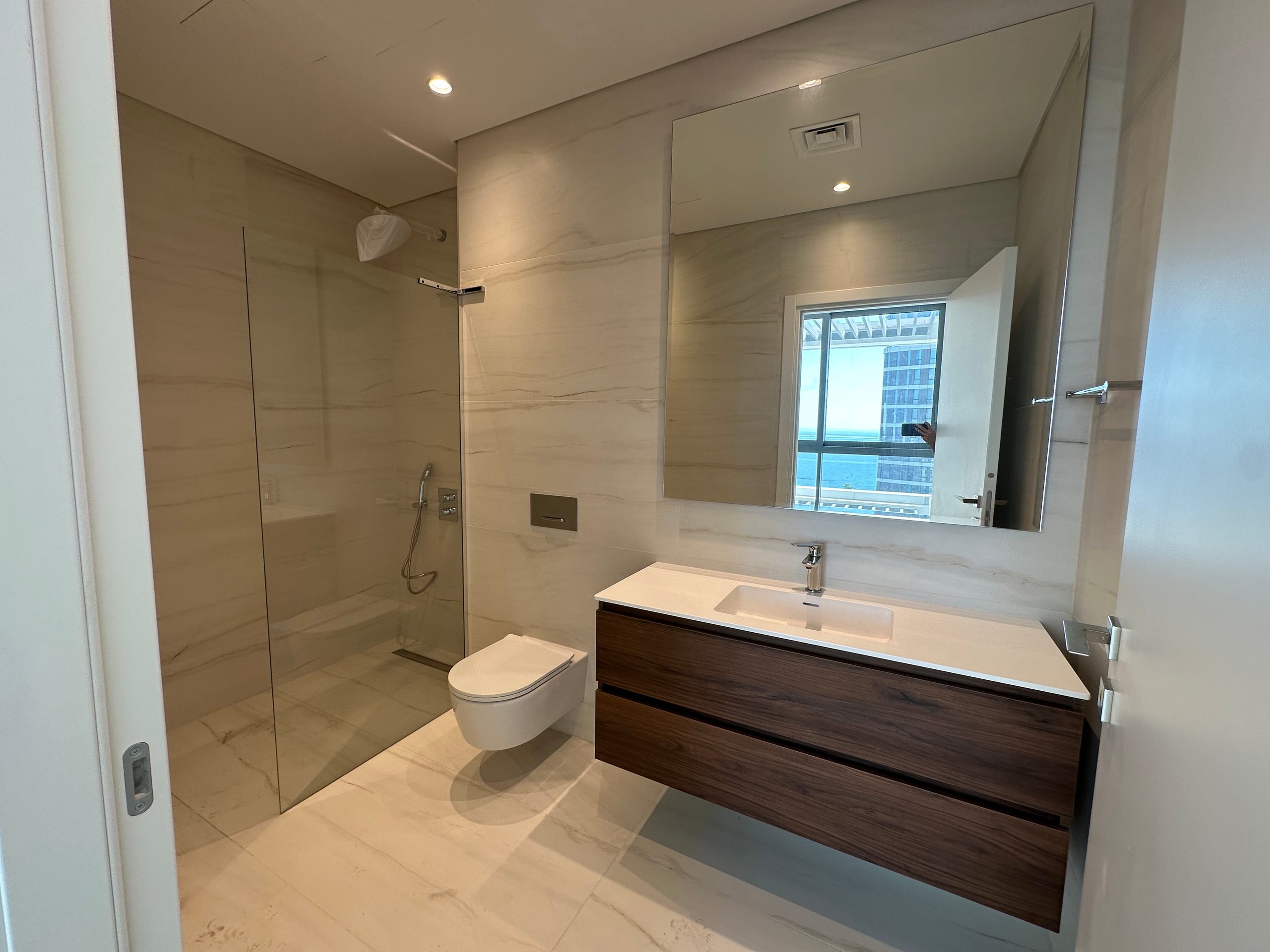 2 BR Apartment in Neapolis, Limassol photo 6
