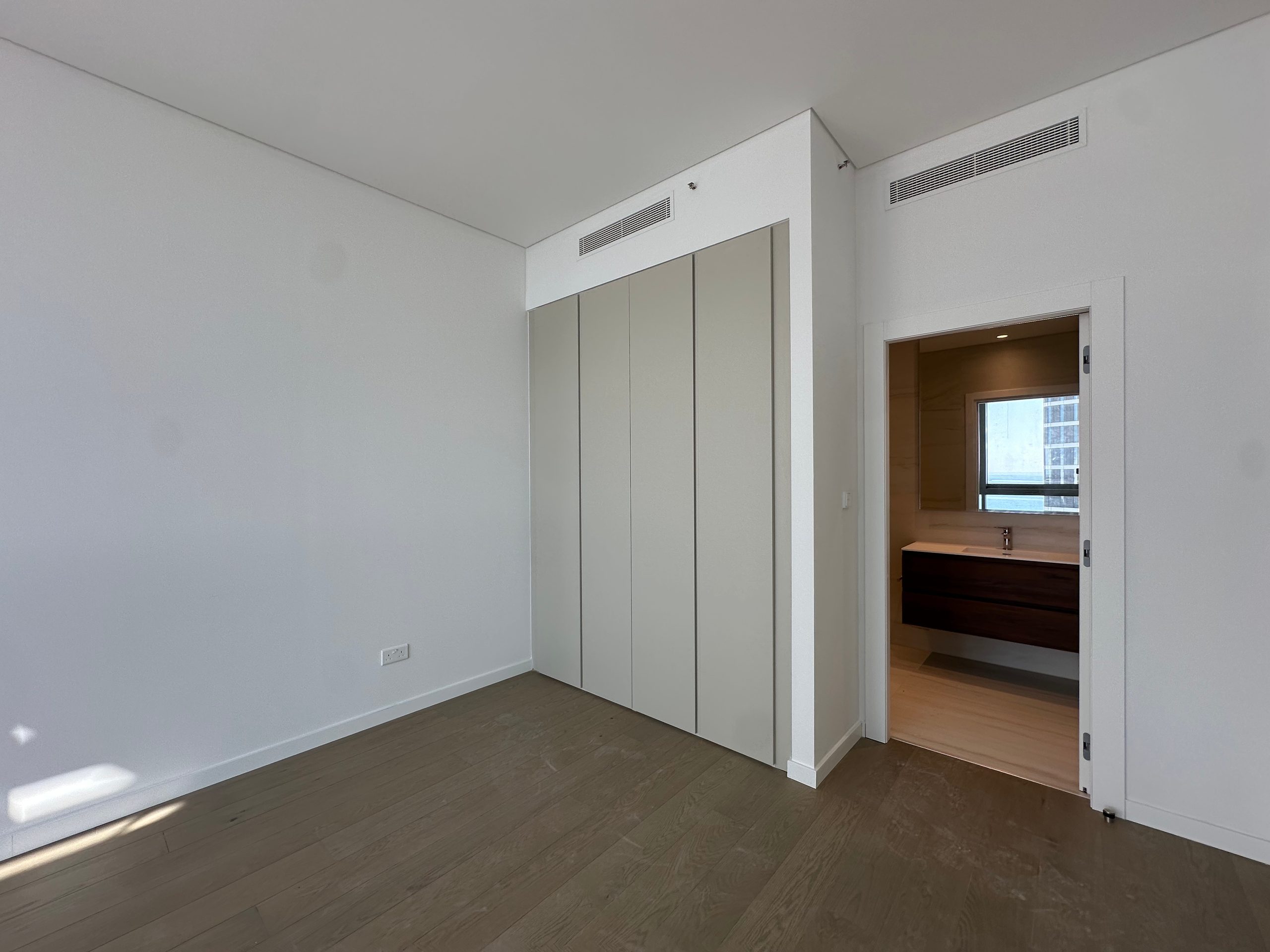 2 BR Apartment in Neapolis, Limassol photo 5