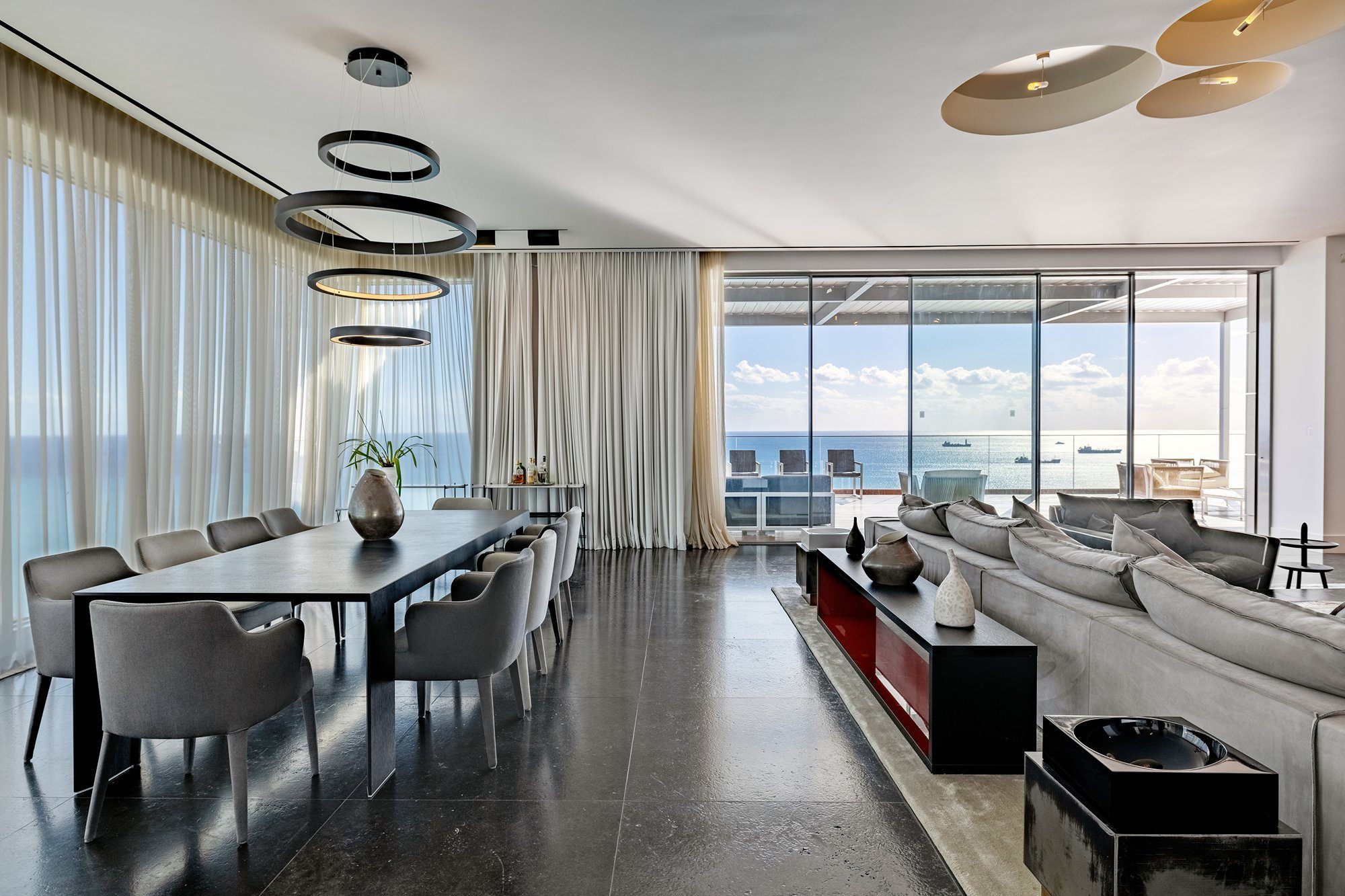 4 BR Luxury Sea View Duplex Penthouse in Neapolis, Limassol — photo 4