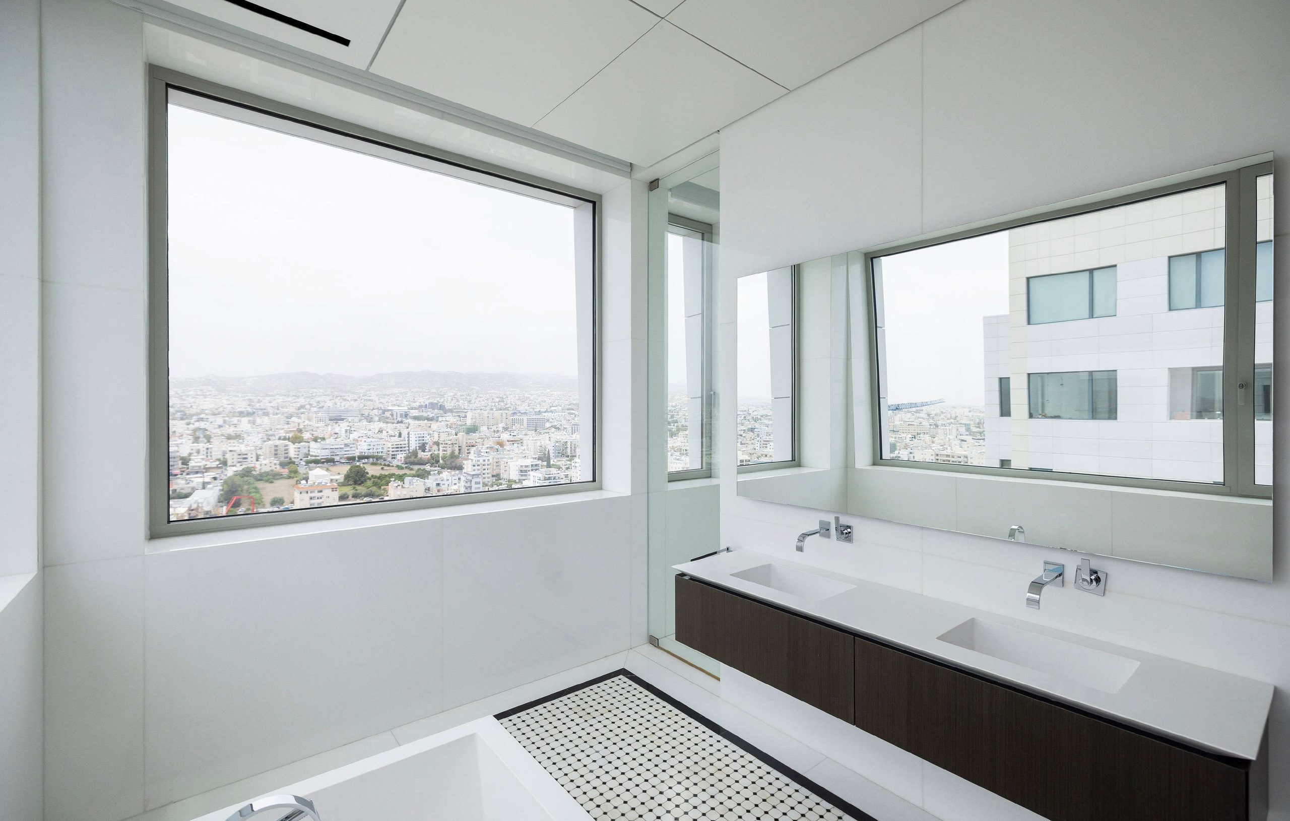4 BR Luxury Sea View Duplex Penthouse in Neapolis, Limassol photo 15