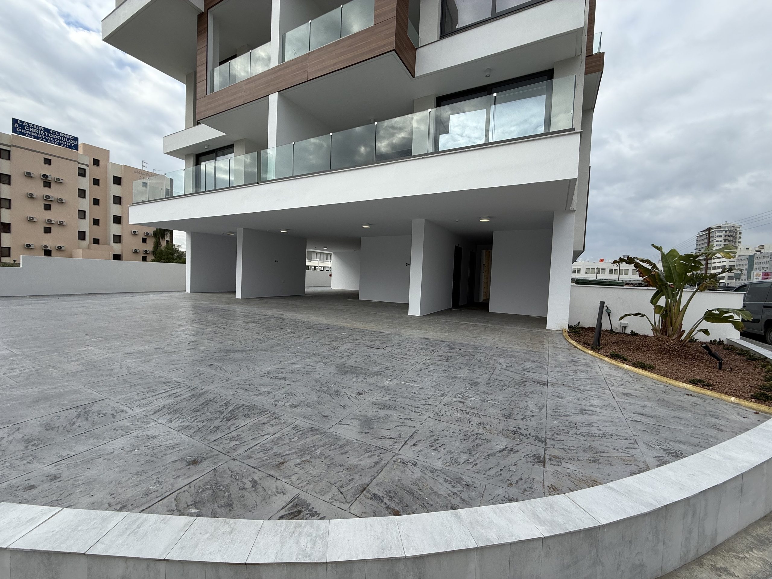 2 BR Apartment in Arch Makarios III, Larnaca photo 2