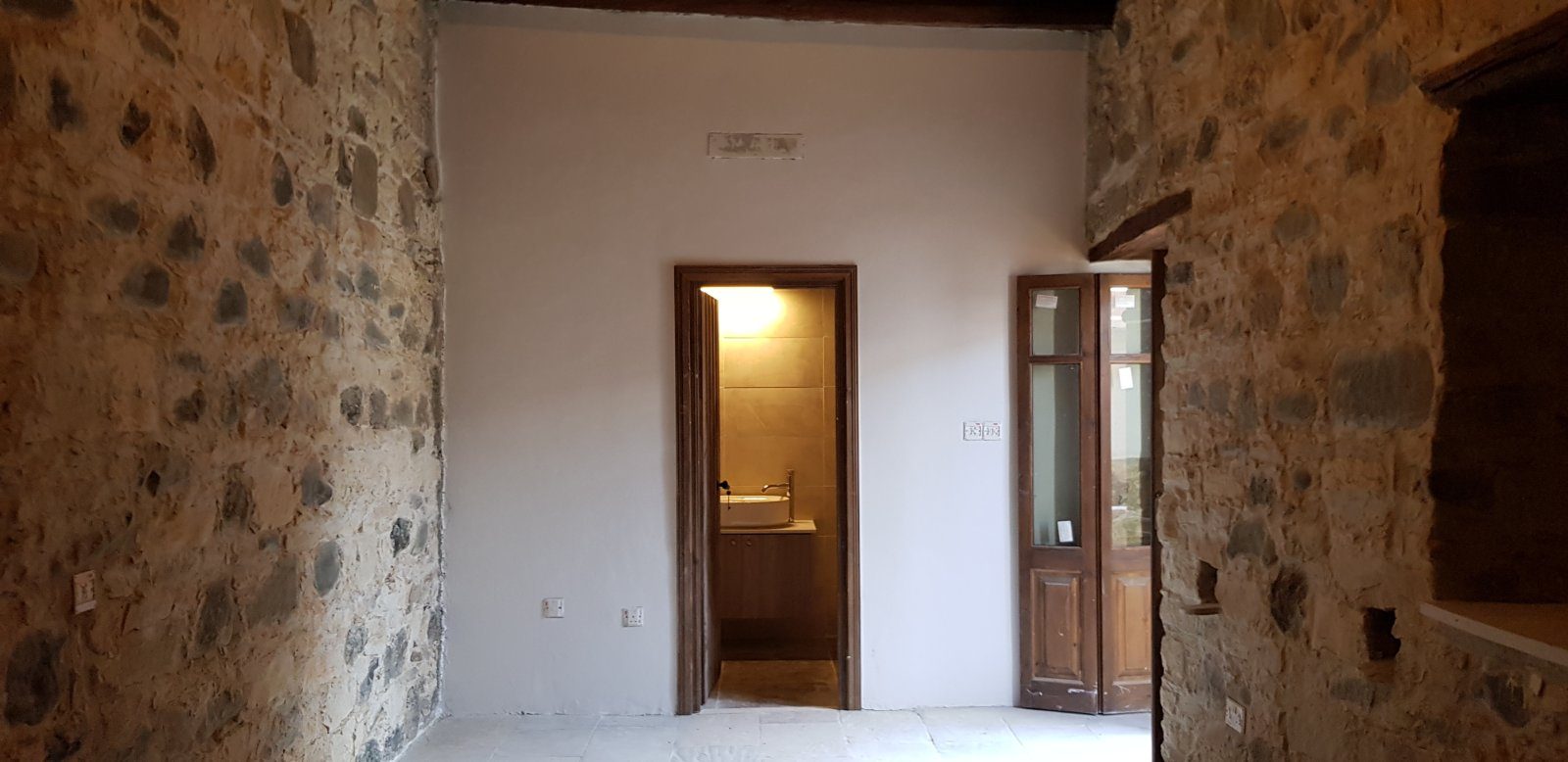 8 BR Detached house in Kampia, Nicosia photo 11