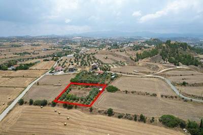 Residential field in Pera, Nicosia thumbnail 4