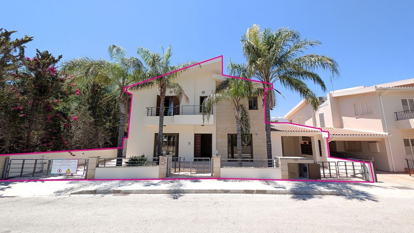 Four-Bedroom two-storey house in Strovolos, Nicosia photo 2