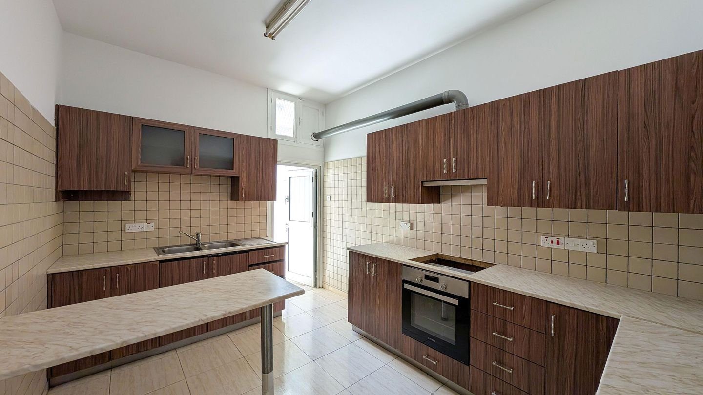 Two-Bedroom semi-detached house in Strovolos, Chryseleousa, Nicosia photo 9