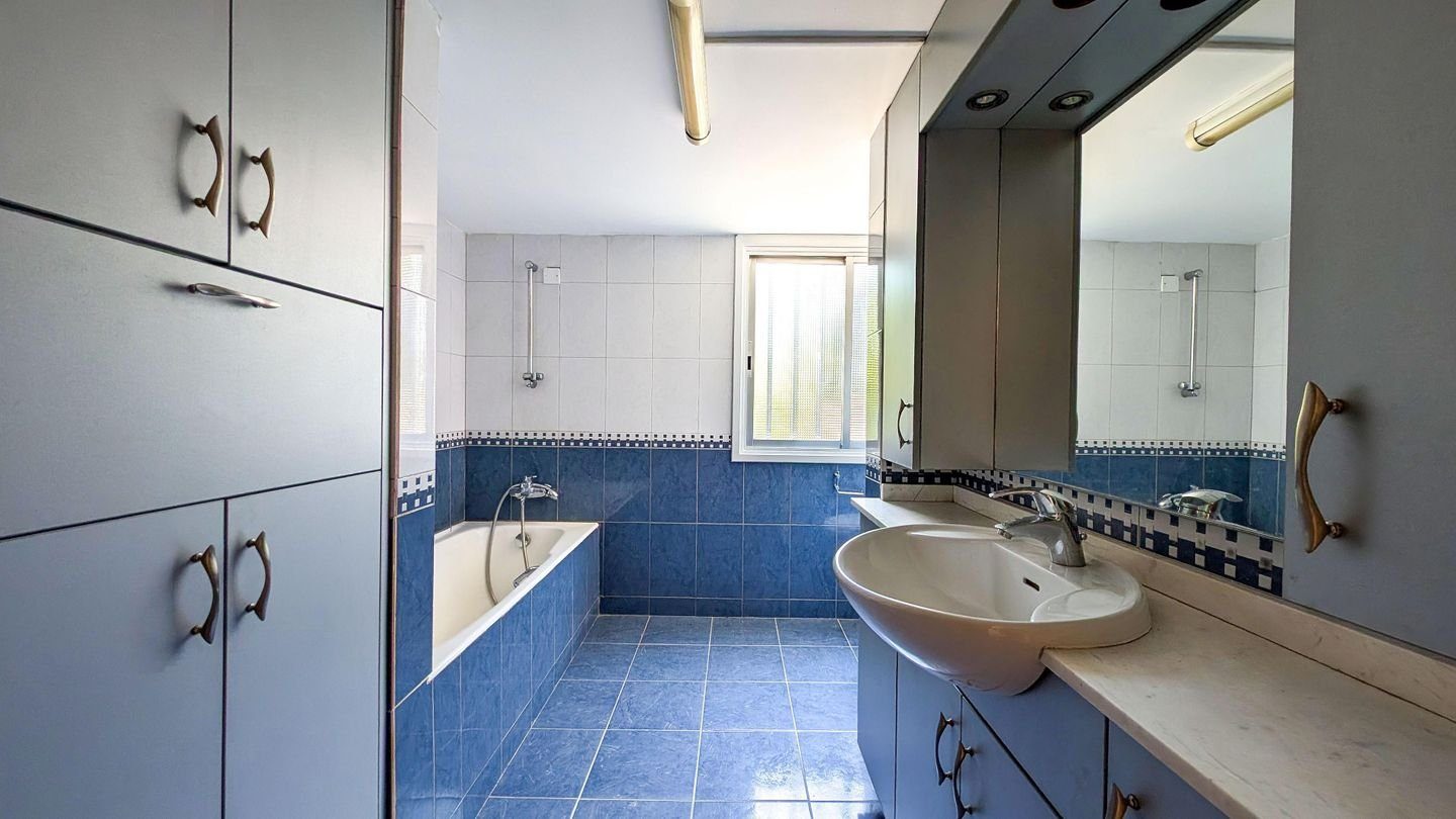 Two-Bedroom semi-detached house in Strovolos, Chryseleousa, Nicosia photo 17
