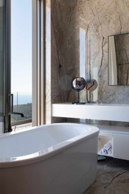 6 BR Villa in Pegeia, Paphos photo 13