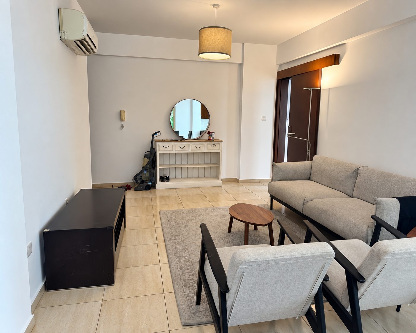 3 BR Apartment with Private Garden in Agios Athanasios, Limassol photo 2