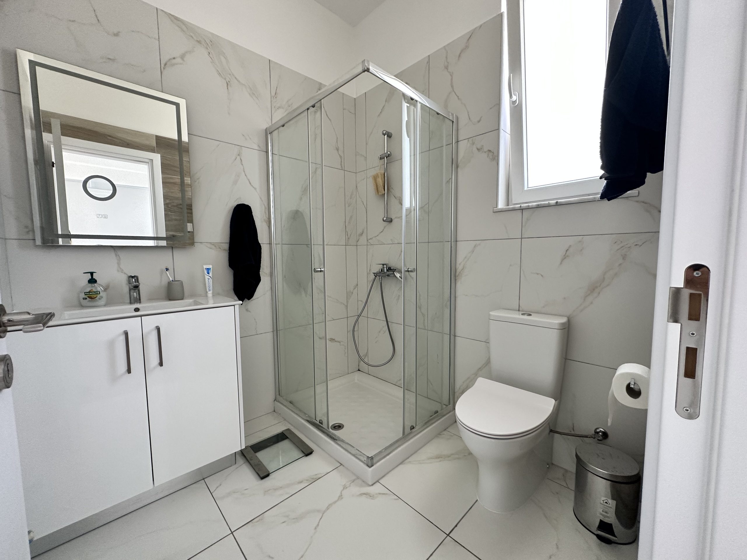 3 BR Detached House in Oroklini Tourist Area, Larnaca photo 12
