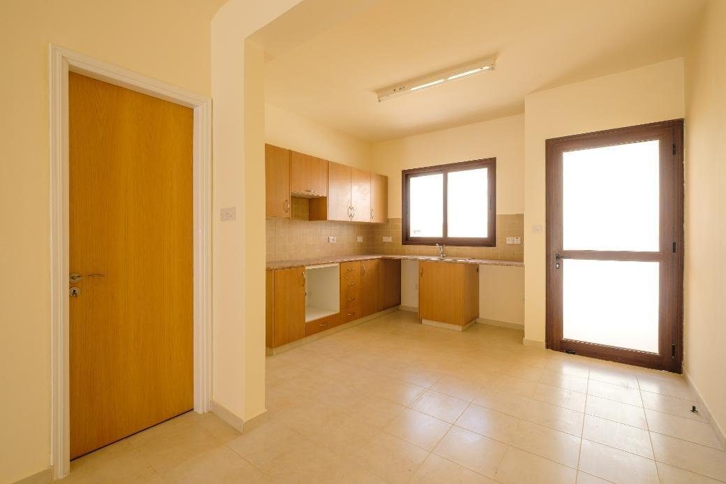 2 BR Detached house in Pegeia, Paphos photo 6