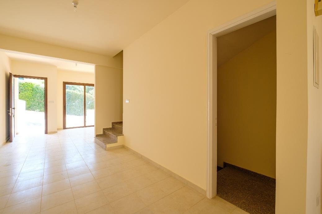2 BR Detached house in Pegeia, Paphos photo 9