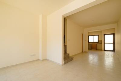 2 bedroom maisonette in Pegeia, Paphos thumbnail 4