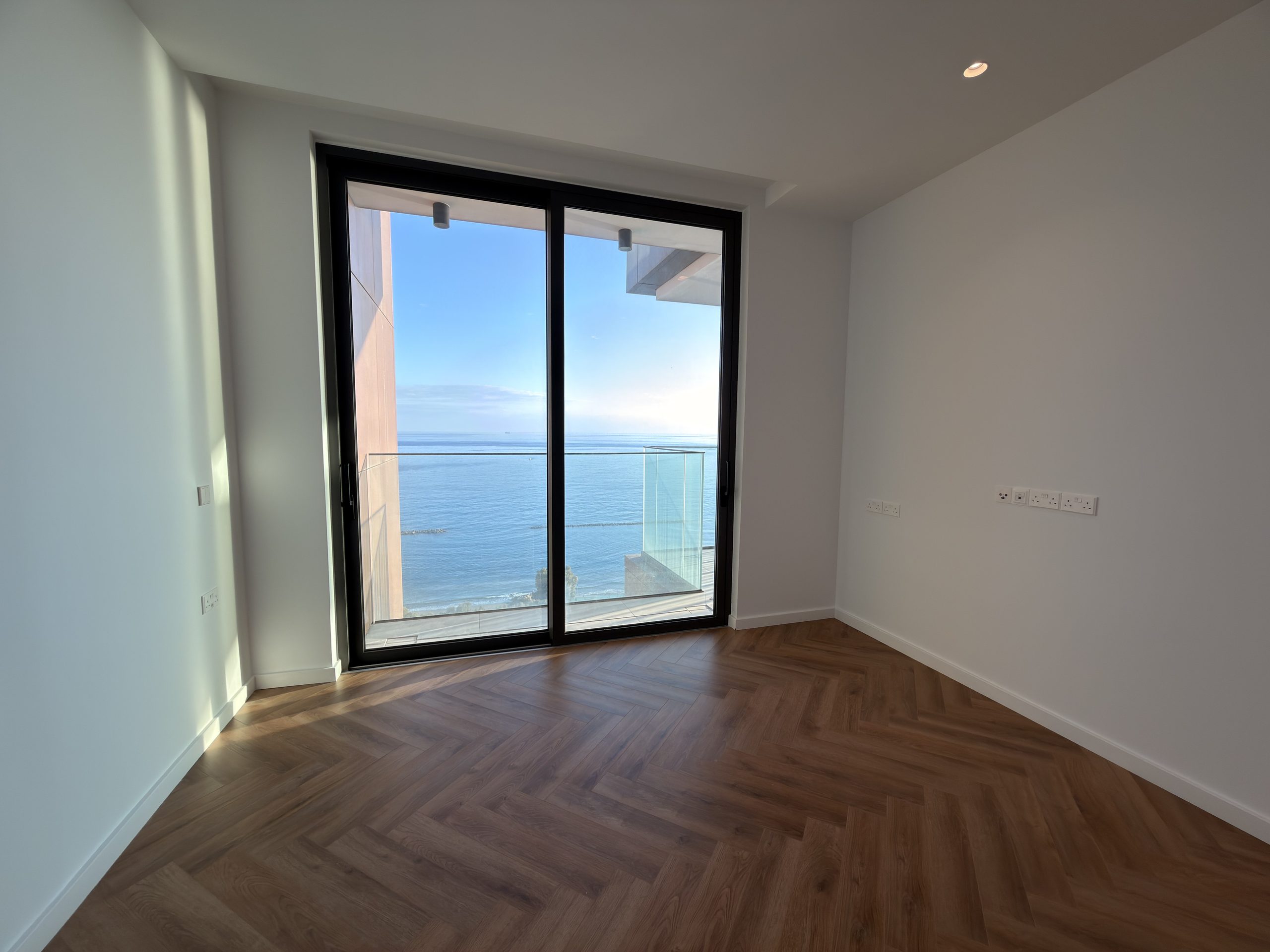 2 BR Apartment in Agios Tychonas, Limassol photo 7