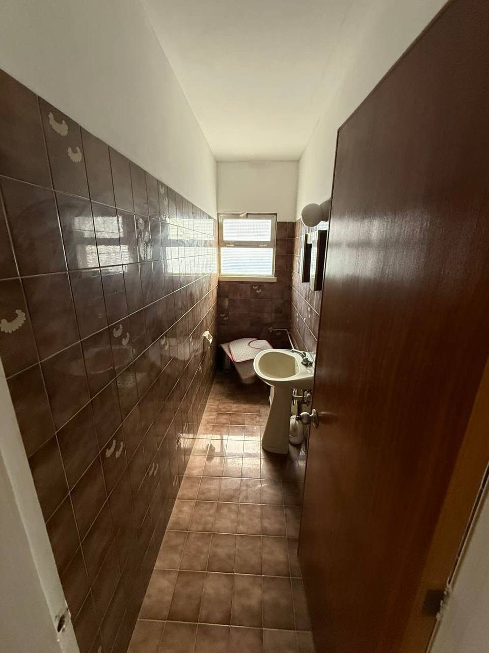 3 BR Apartment in Neapolis, Limassol photo 9