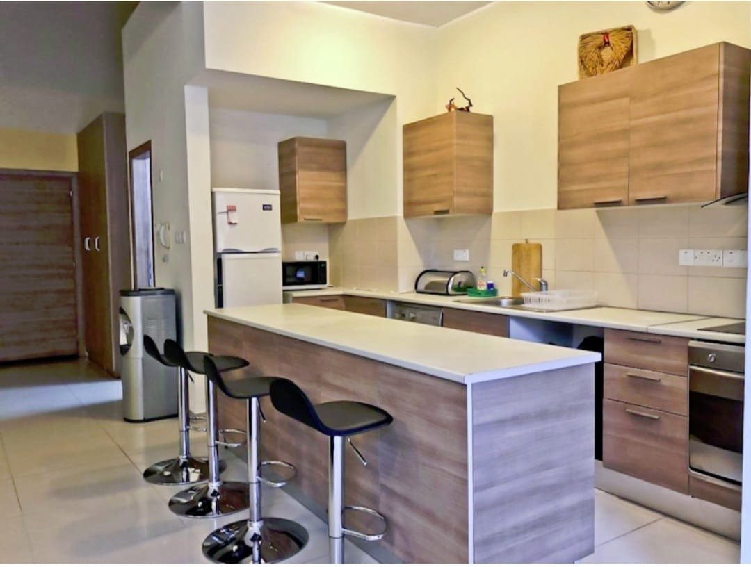 2 BR Duplex with sea view in Limassol — photo 2