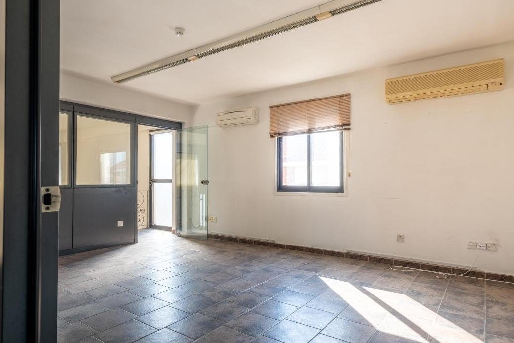 Mixed-use building in Egkomi, Nicosia photo 30