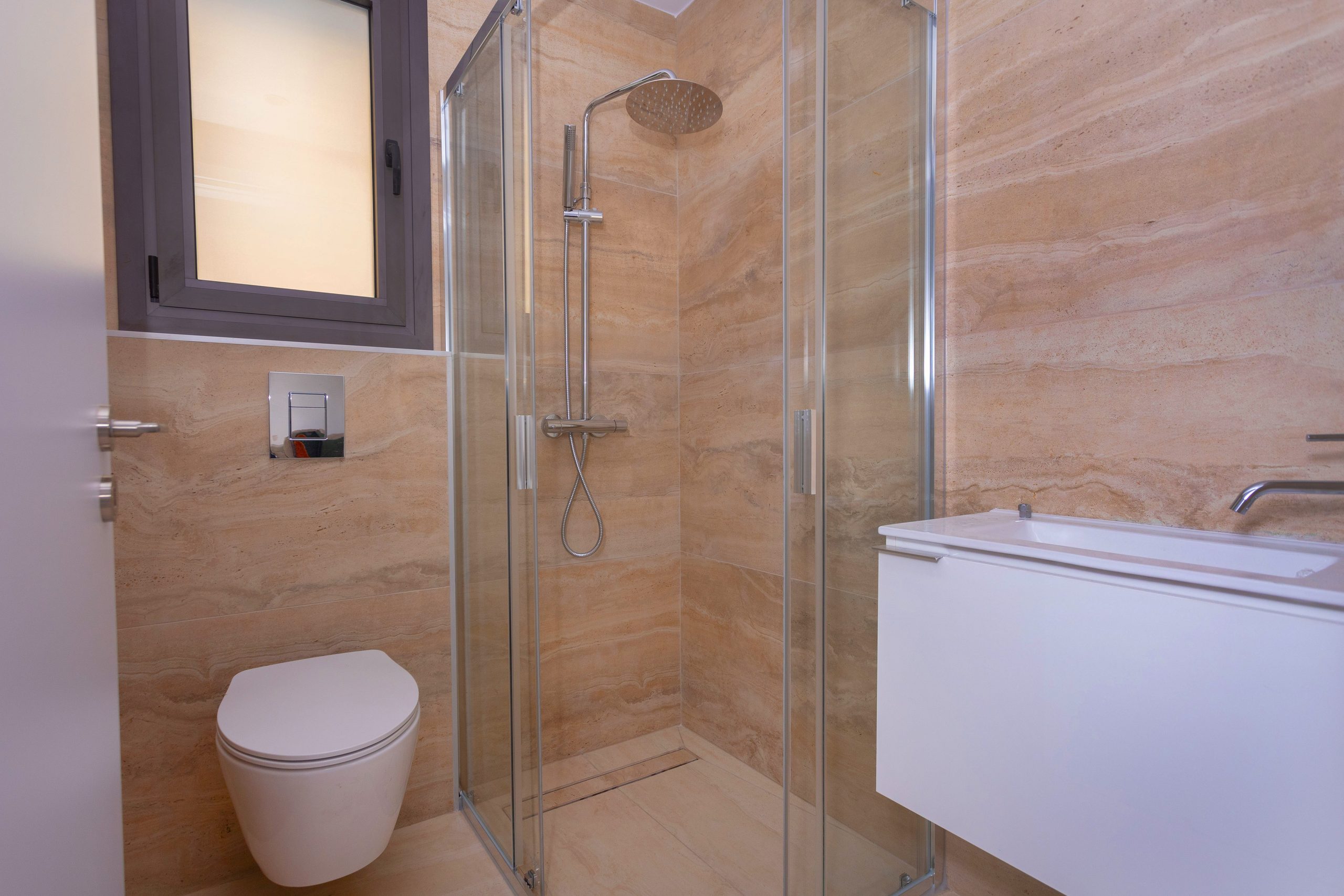 2 BR Apartment in Agios Georgios, Limassol photo 13