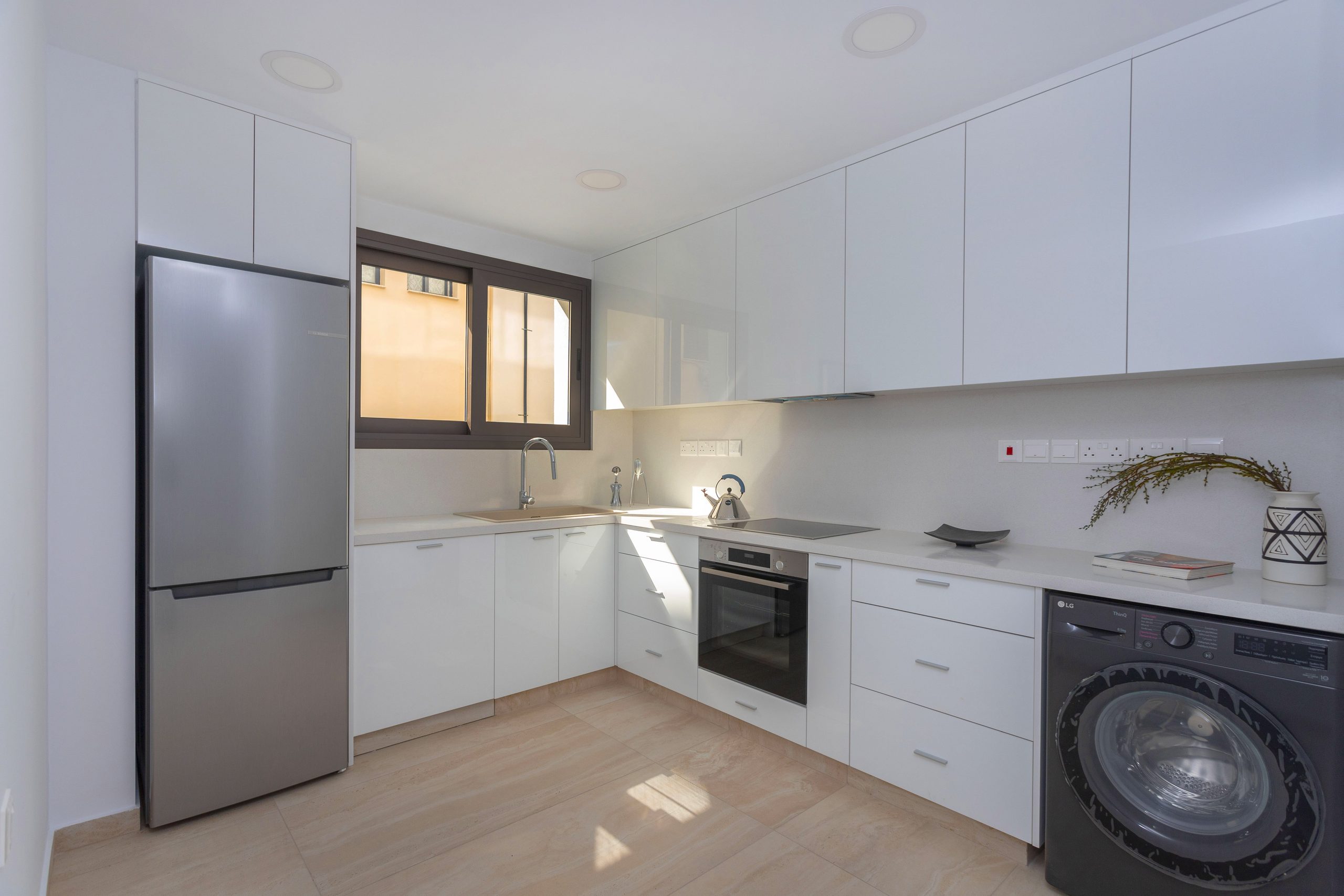 2 BR Apartment in Agios Georgios, Limassol — photo 2