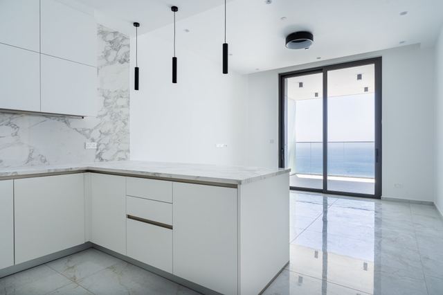 1 BR Apartment in Agios Tychonas, Limassol
