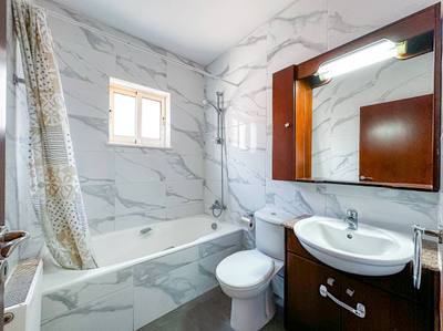 2 BR Apartment in Mesa Geitonia, Limassol thumbnail 11