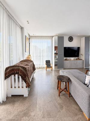 3 BR Penthouse with Private Swimming Pool in Agios Nektarios, Limassol thumbnail 4