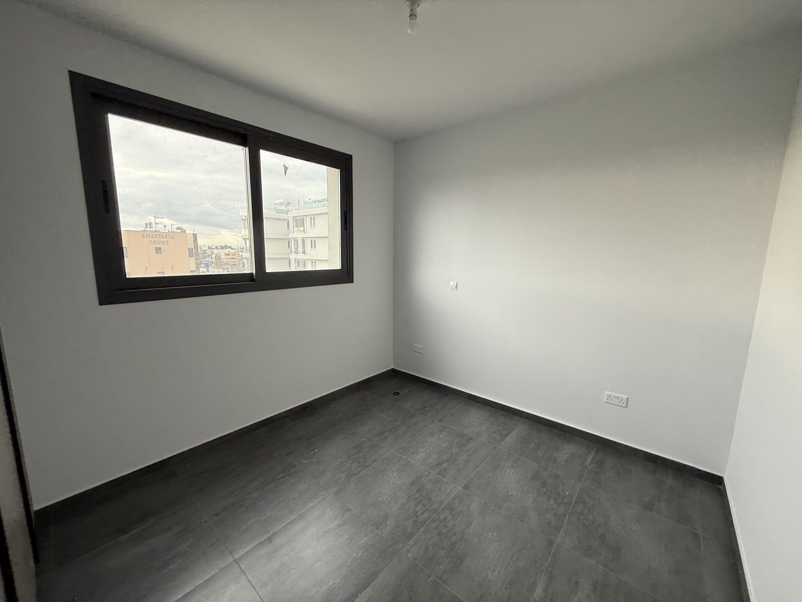 2 BR Apartment in Arch Makarios III, Larnaca photo 9