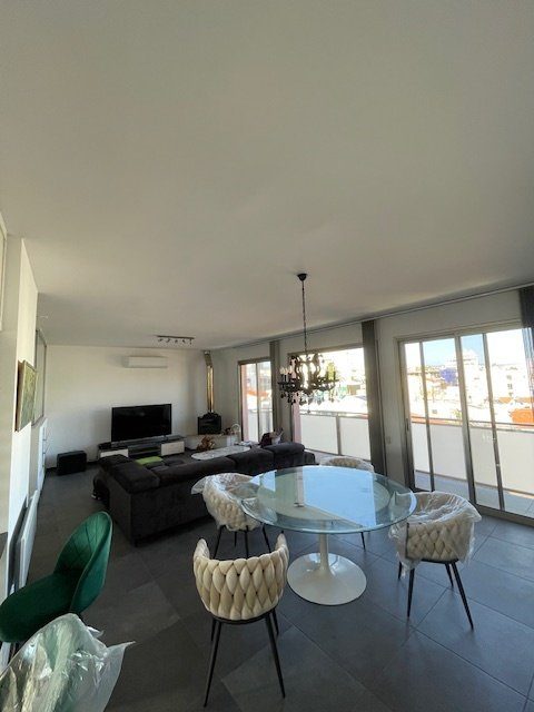 3 BR Semi-detached House in Agia Triada, Limassol photo 3