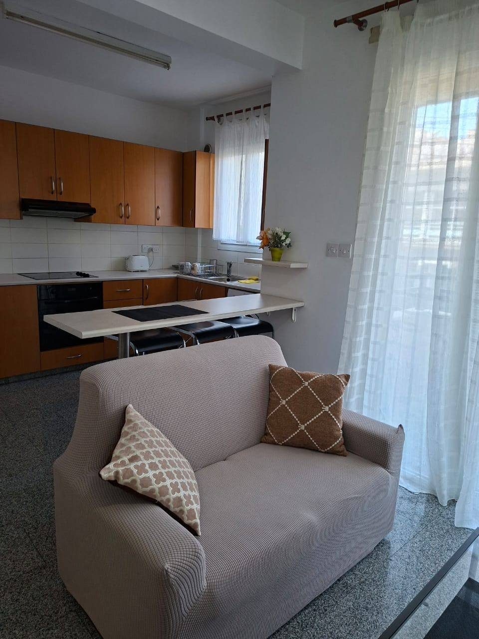1 BR Apartment in Neapolis, Limassol — photo 2