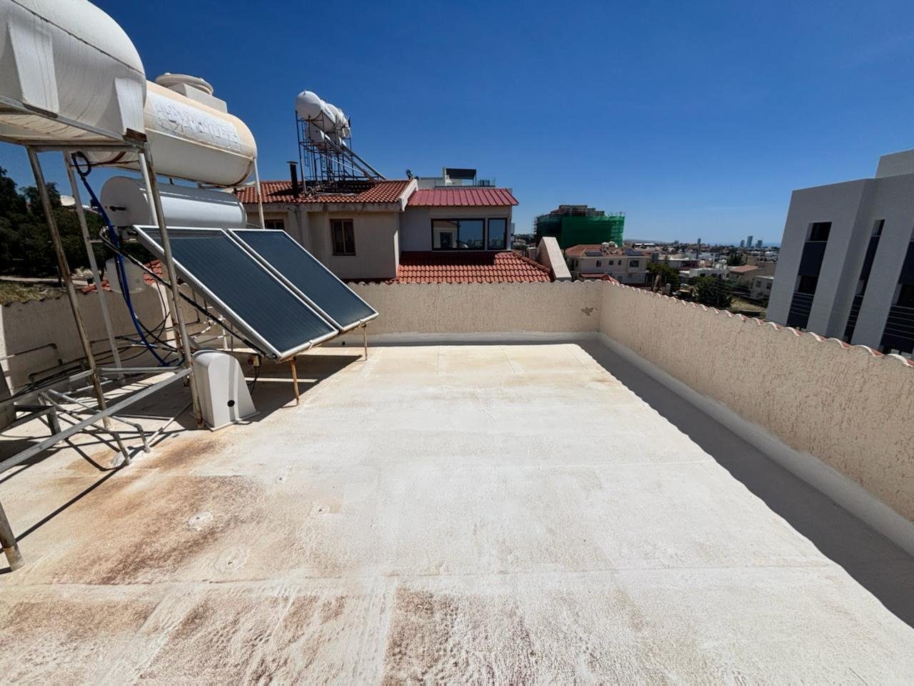 5 BR House in Agios Athanasios, Limassol photo 34