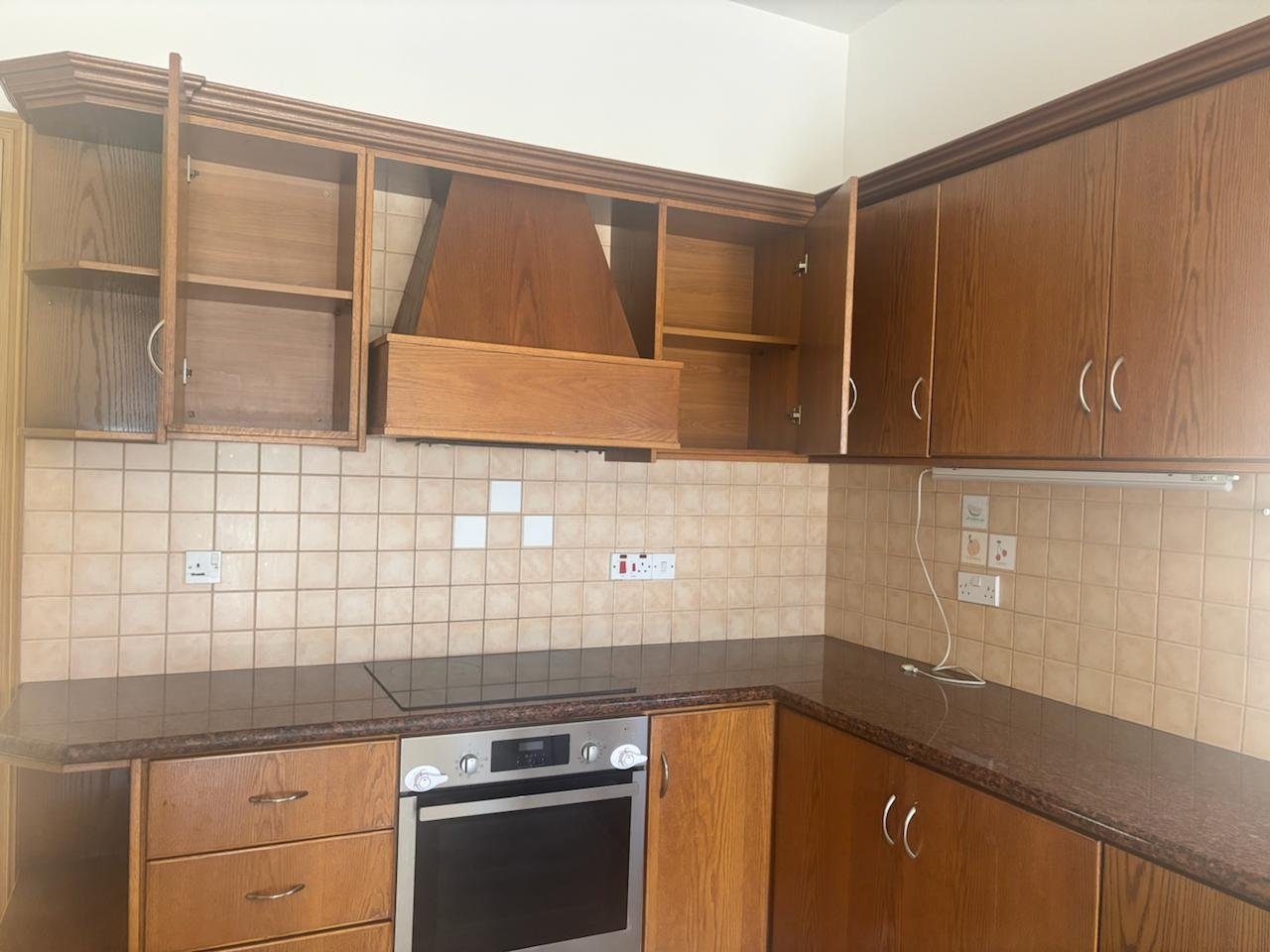 5 BR House in Agios Athanasios, Limassol photo 23