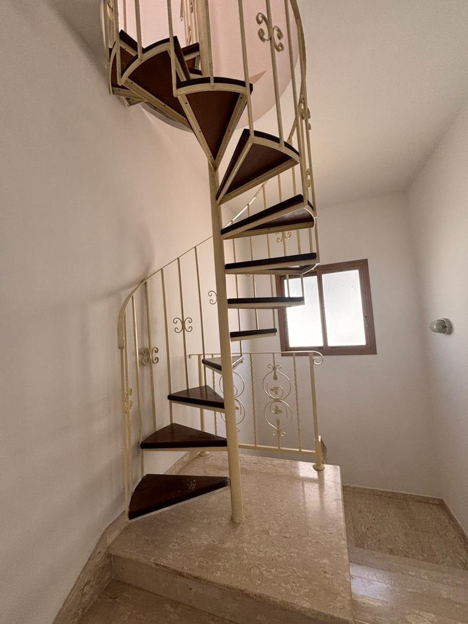 5 BR House in Agios Athanasios, Limassol photo 17
