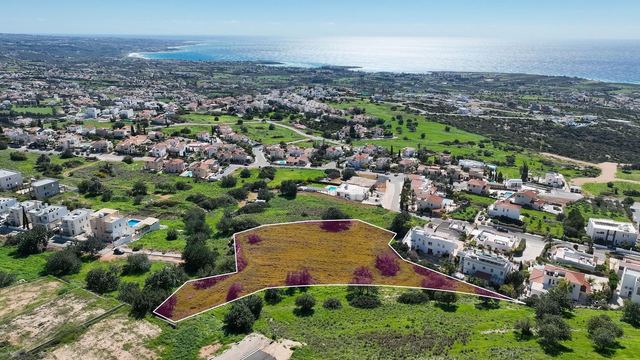 (Share) Residential field located in Pegeia, Paphos