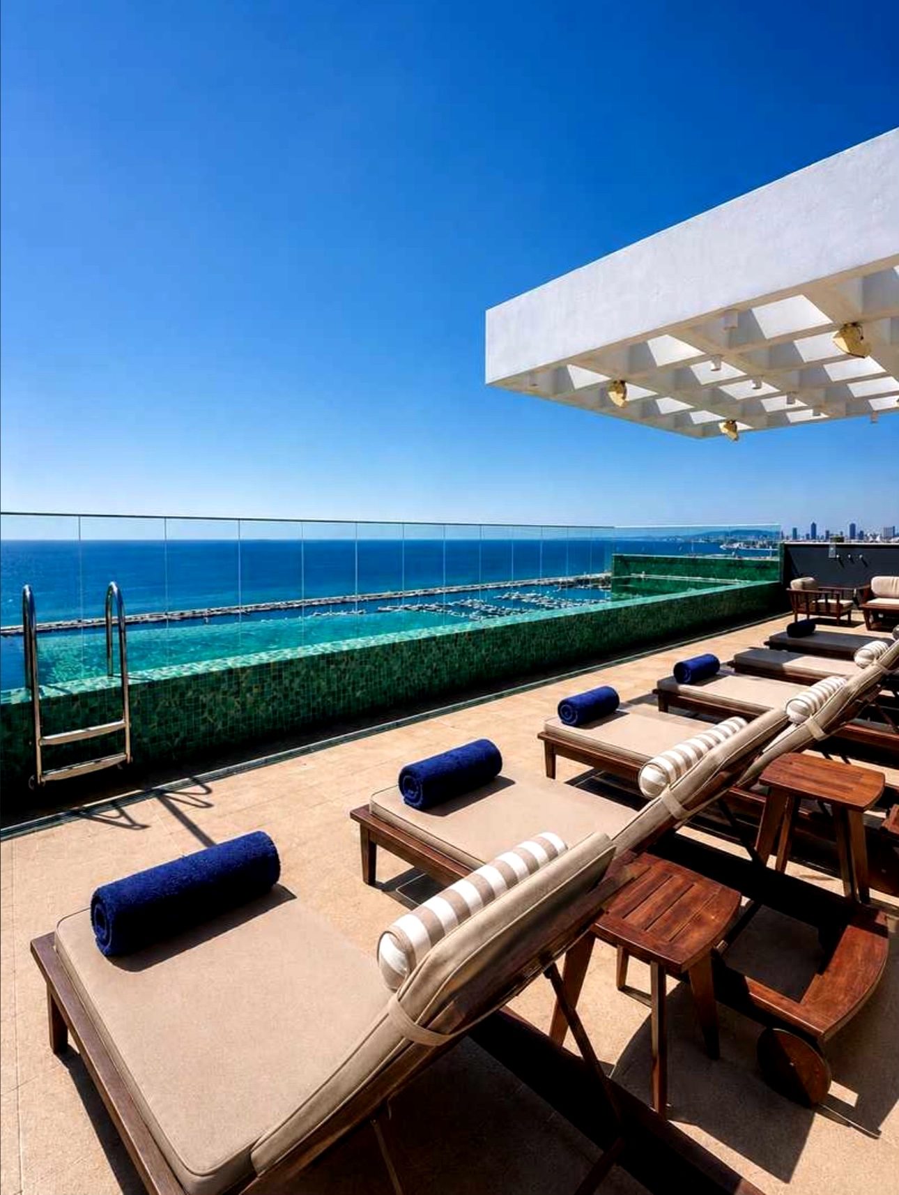 3 BR Apartment with Sea View in Pyrgos, Limassol photo 14