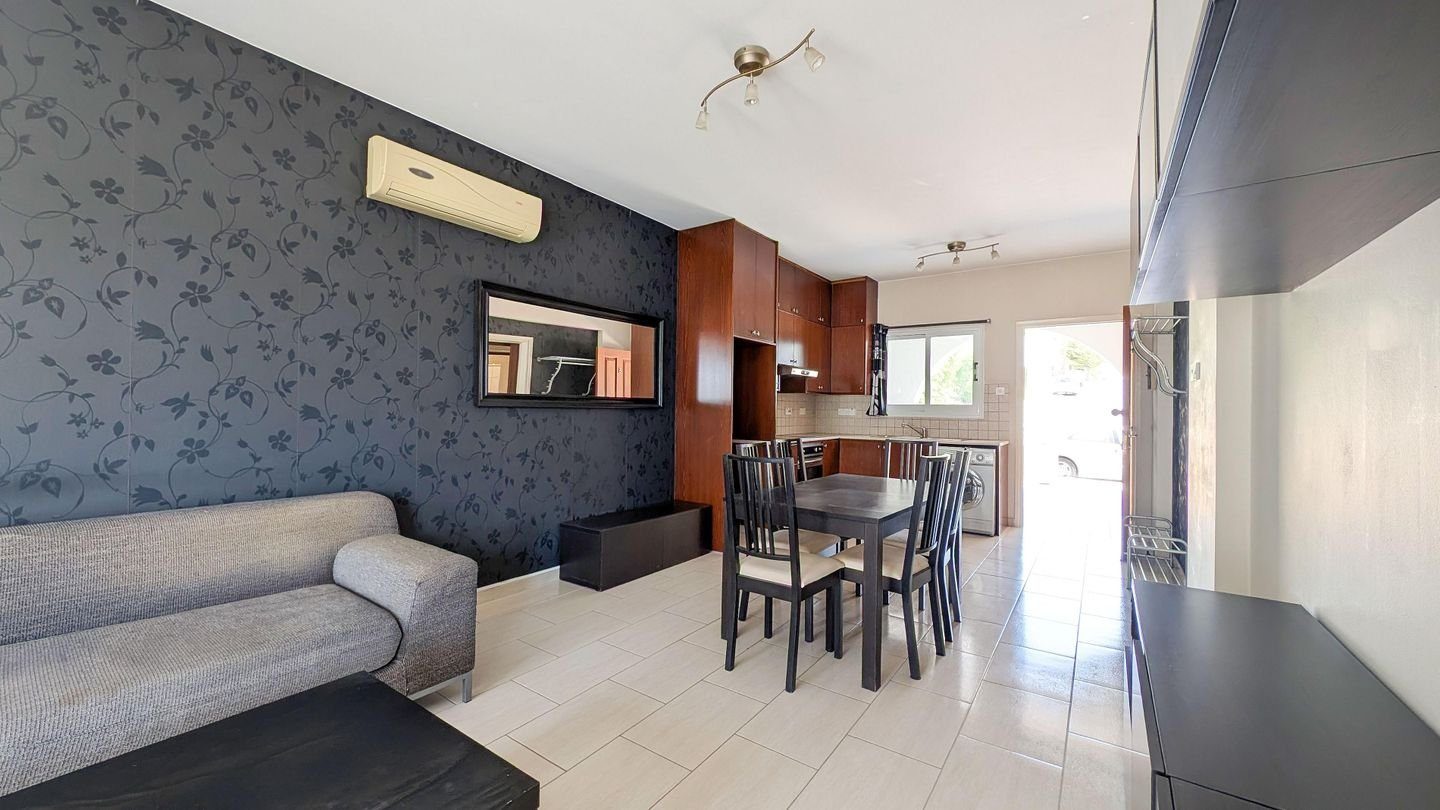 Two-Bedroom Apartment in Mesa Chorio, Paphos photo 9
