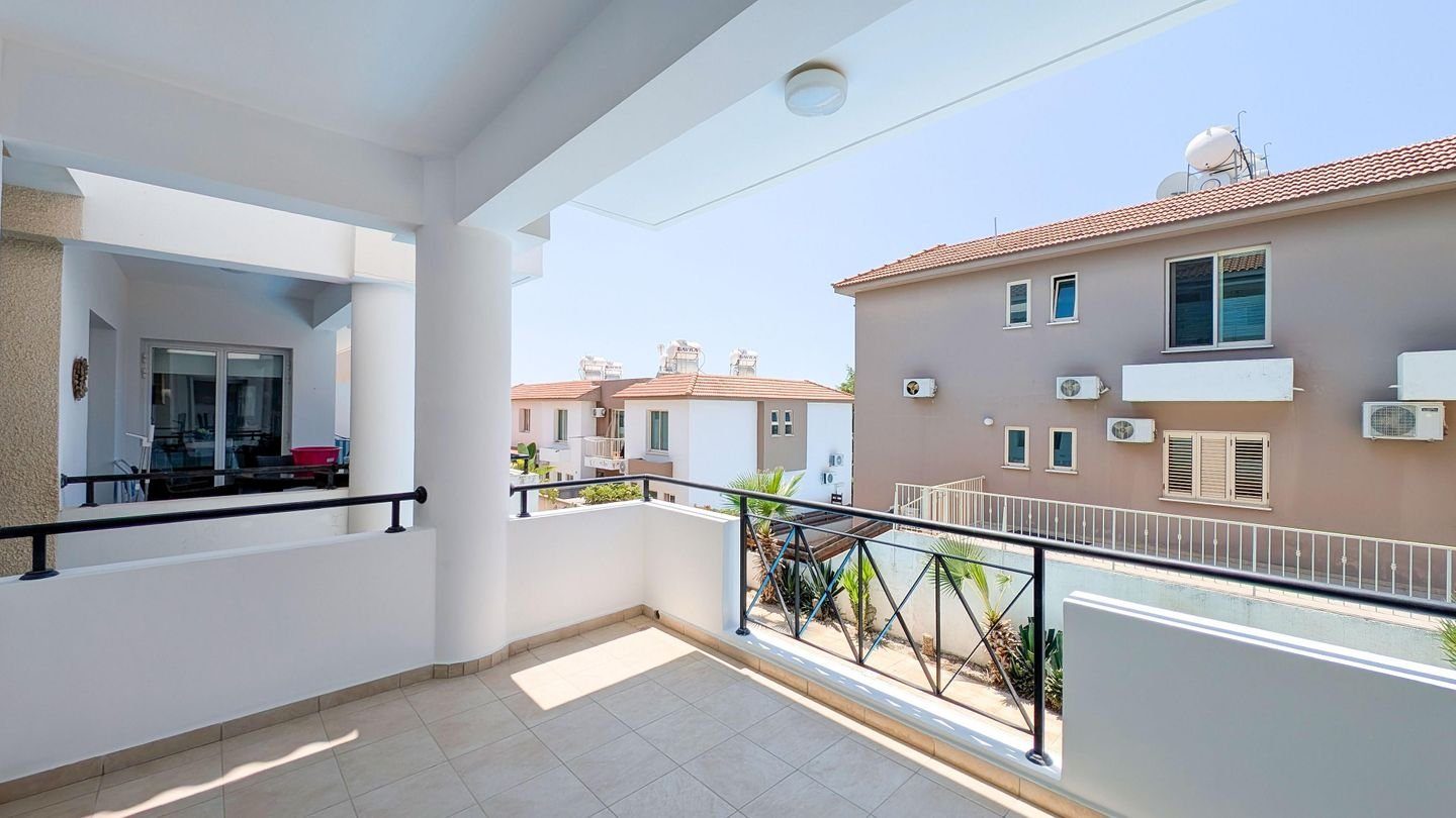 Two-Bedroom Apartment in Mesa Chorio, Paphos photo 18