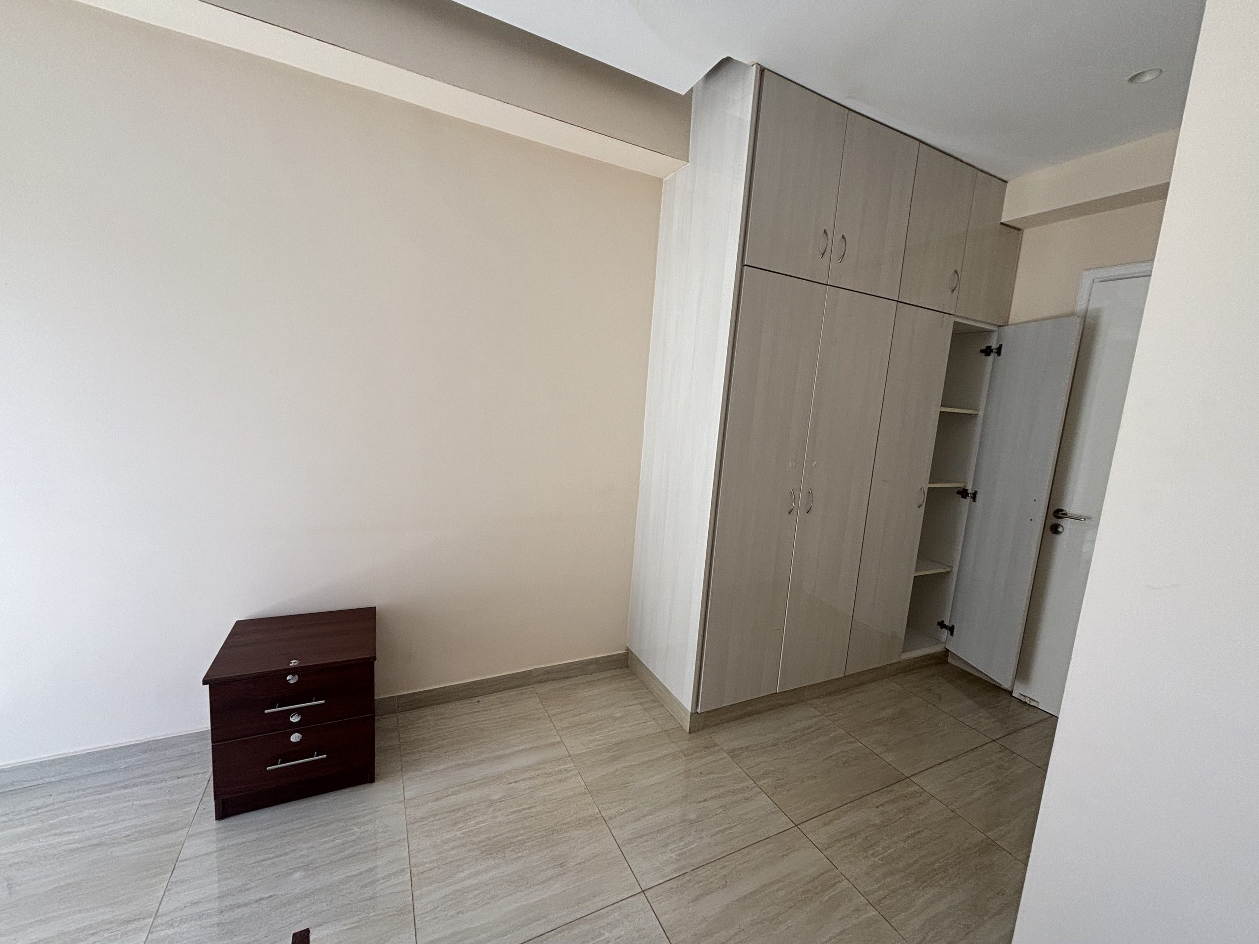 2 BR Apartment in Neapolis, Limassol — photo 8