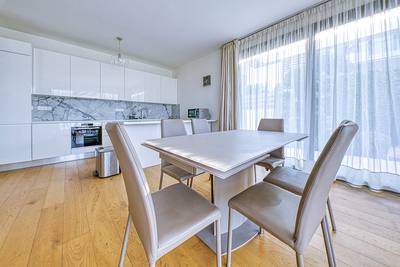 3 BR House with Private Swimming Pool in Pyrgos, Limassol thumbnail 2