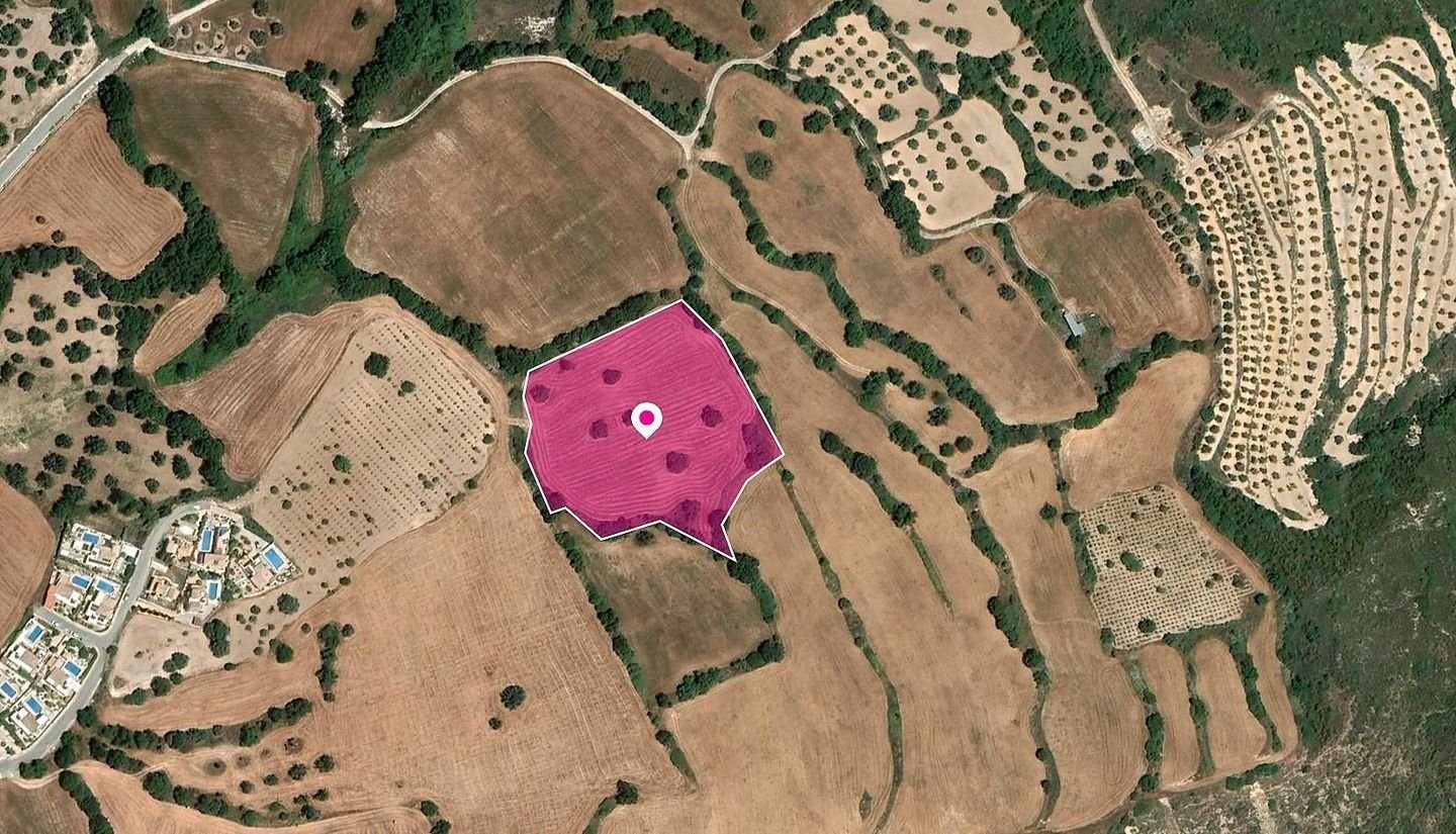 (Share) Agricultural Field, Kato Akourdaleia, Paphos photo 2