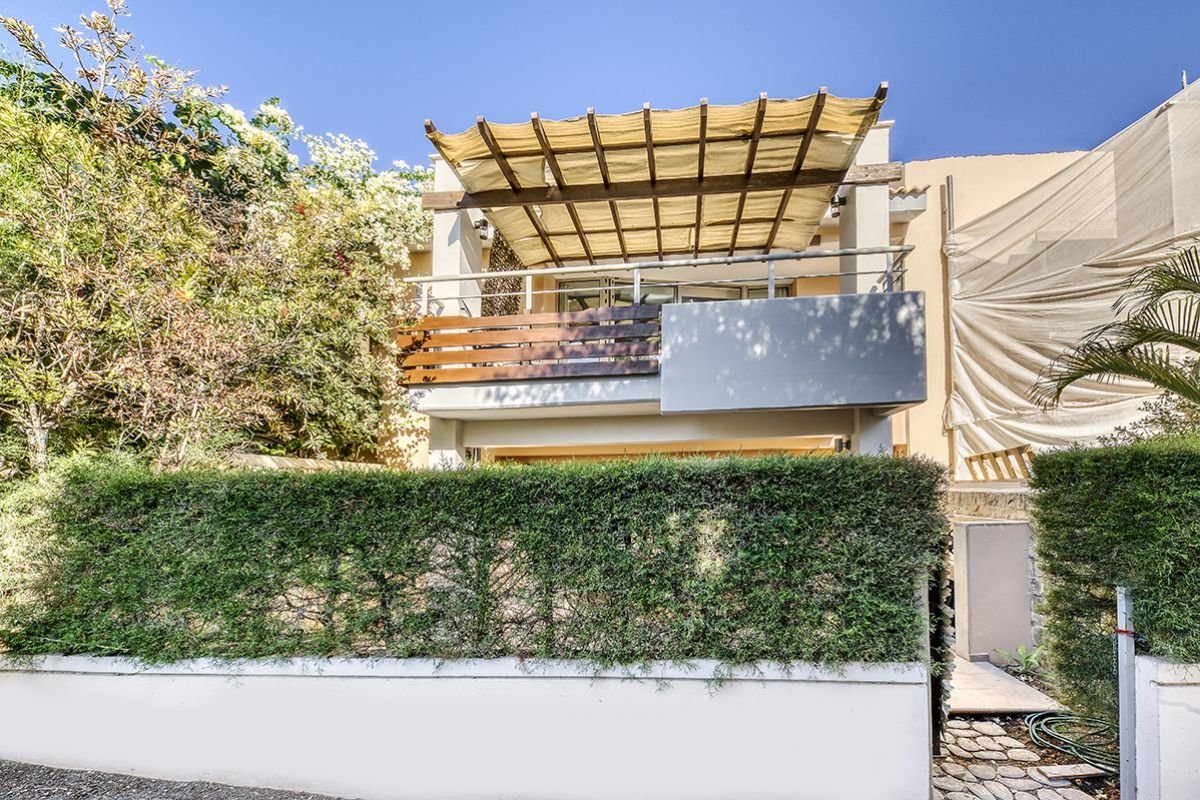 3 BR Townhouse in Agios Tychonas, Limassol photo 20