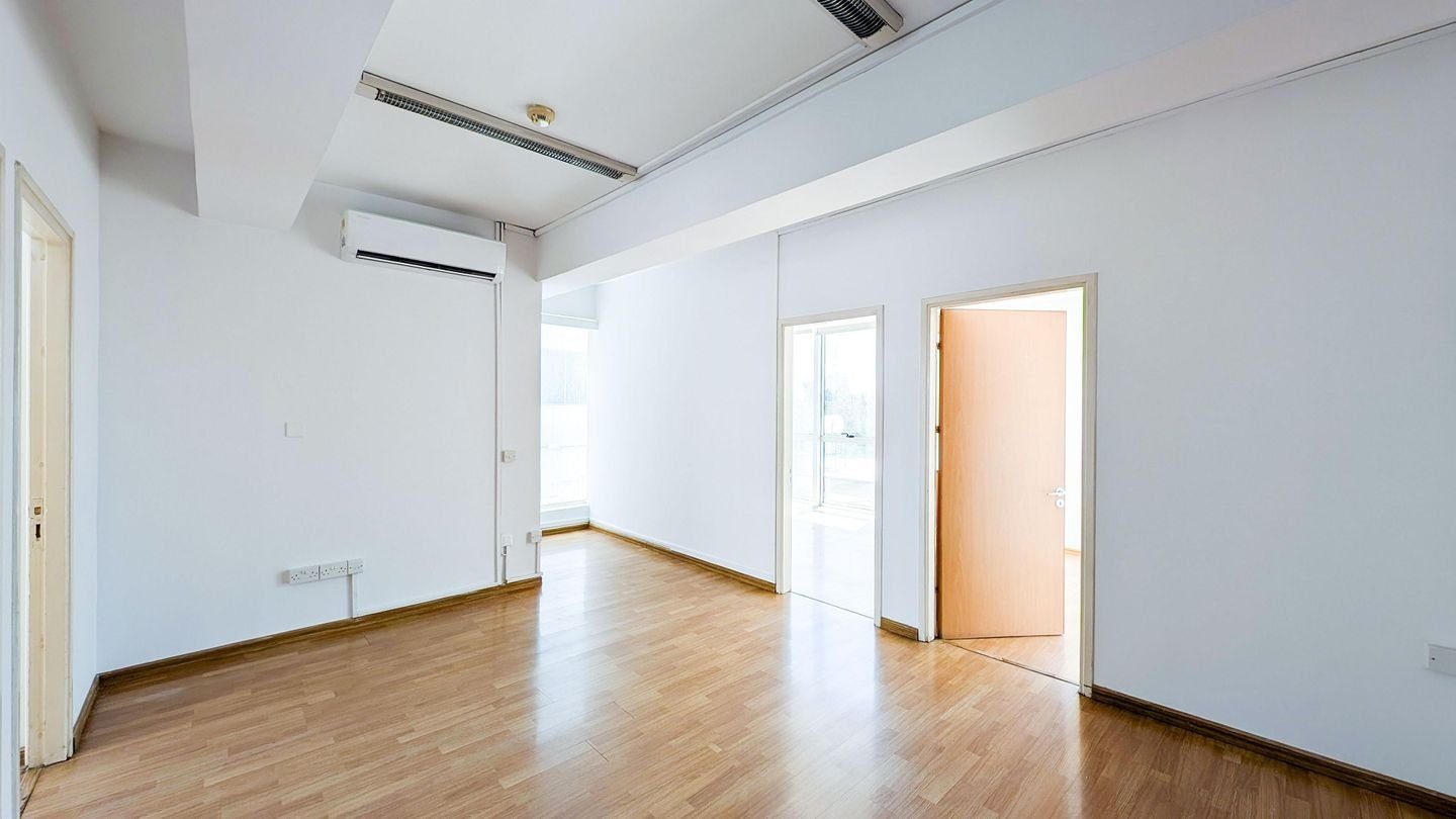 Yield Producing, Mixed-use commercial building in Acropoleos Avenue, Strovolos, Nicosia photo 9