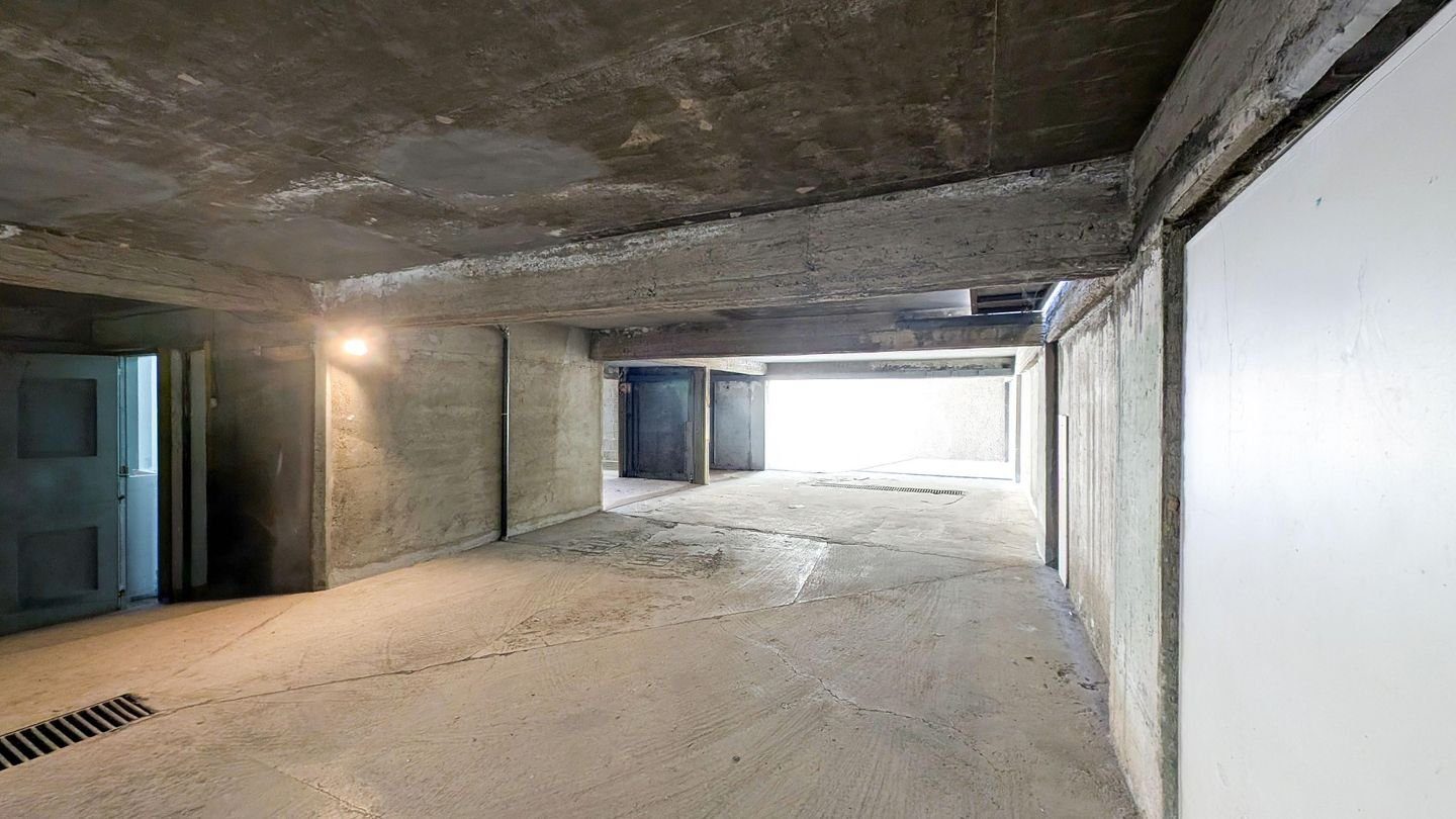 Yield Producing, Mixed-use commercial building in Acropoleos Avenue, Strovolos, Nicosia photo 36