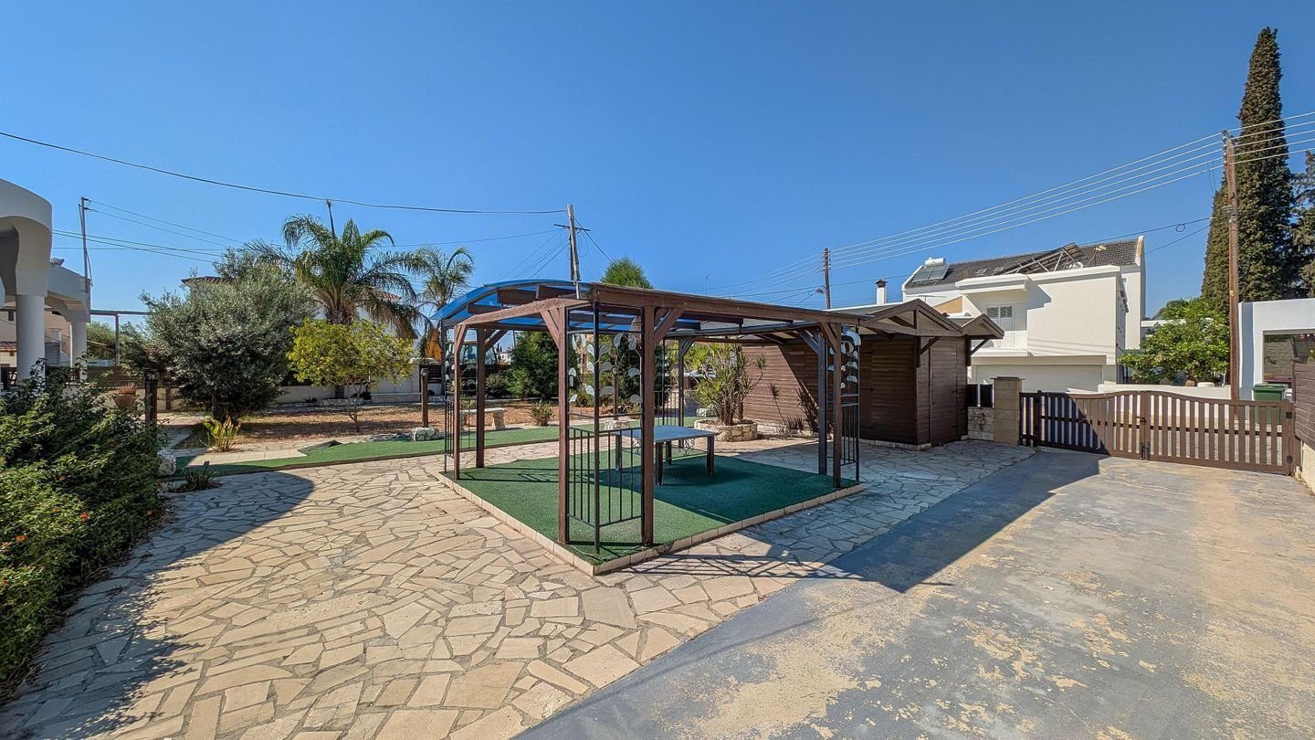 Three-Bedroom House in Agios Fanourios, Aradippou, Larnaca photo 8