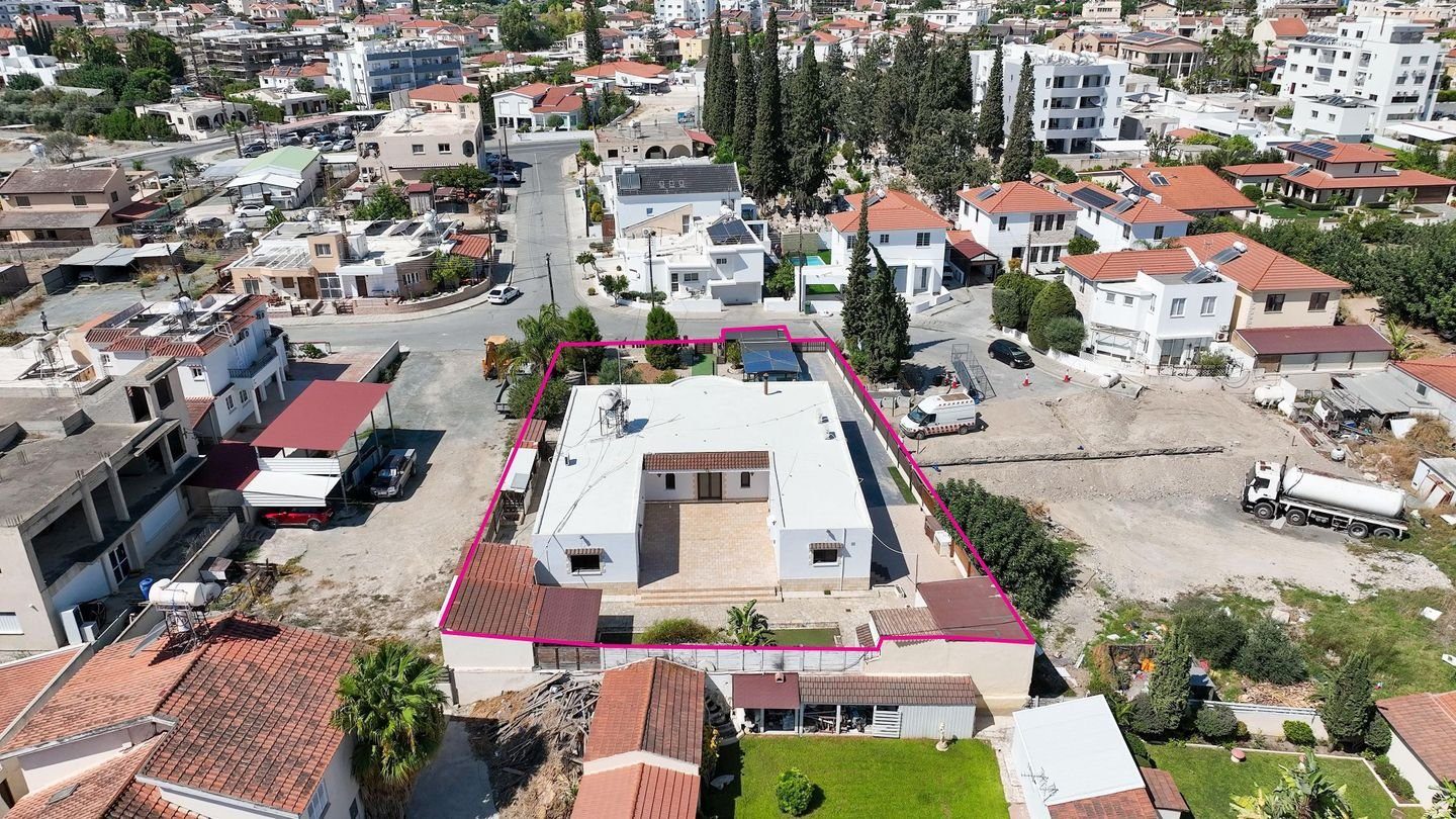 Three-Bedroom House in Agios Fanourios, Aradippou, Larnaca photo 4