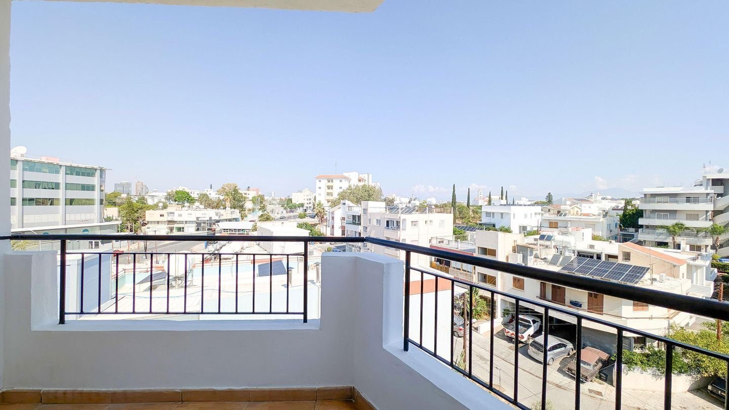 Top Floor Three-Bedroom apartment in Aglantzia, Nicosia photo 14