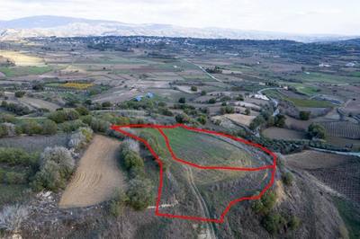 Shared residential fields in Stroumpi, Paphos thumbnail 5