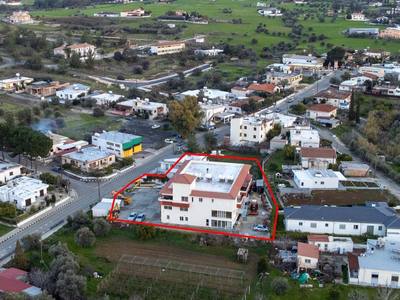 Mixed-use building in Klirou, Nicosia thumbnail 2
