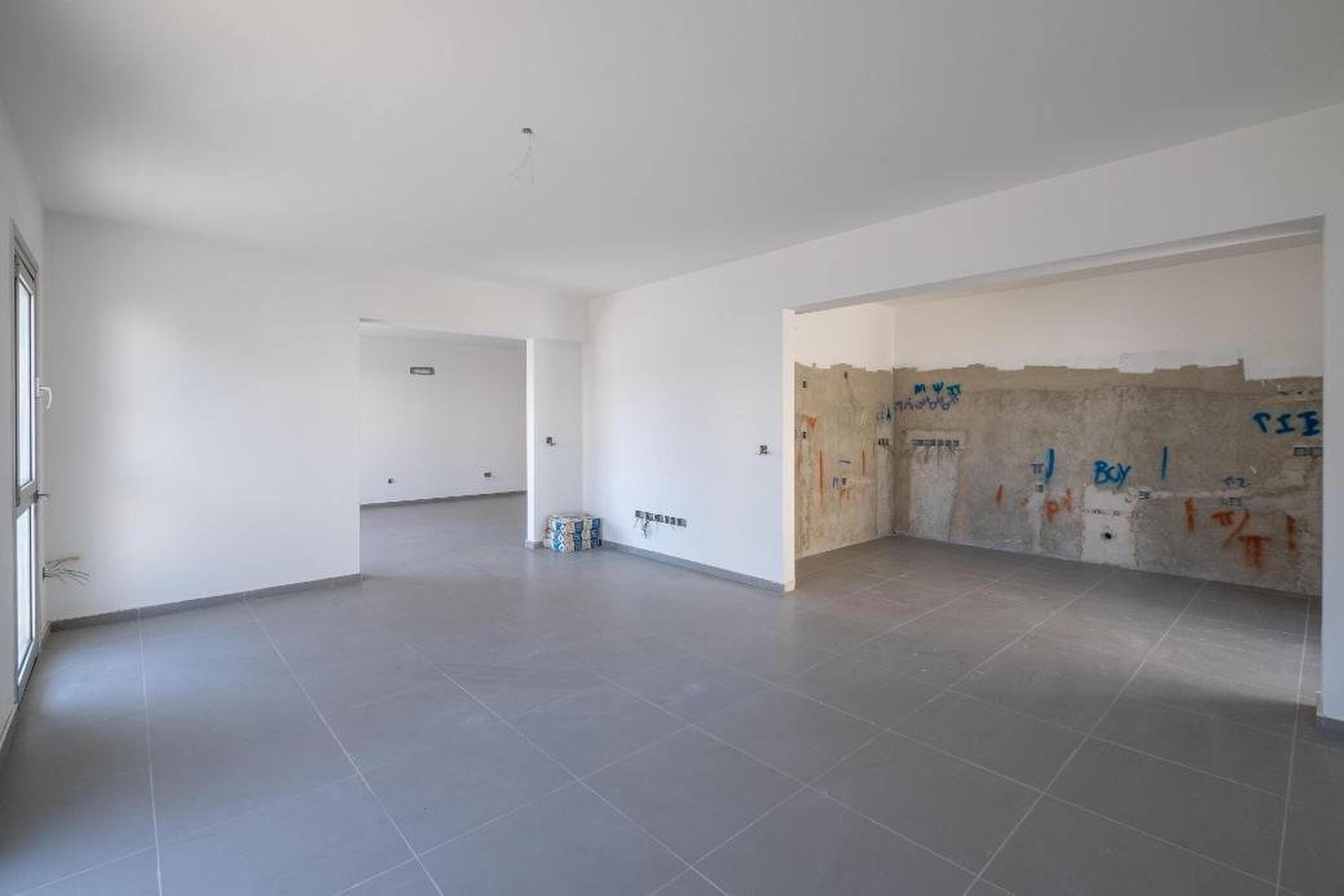 Incomplete 3 bedroom apartment in Aglantzia, Nicosia photo 9